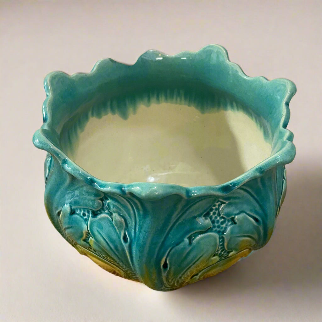 Vintage Majolica planter 