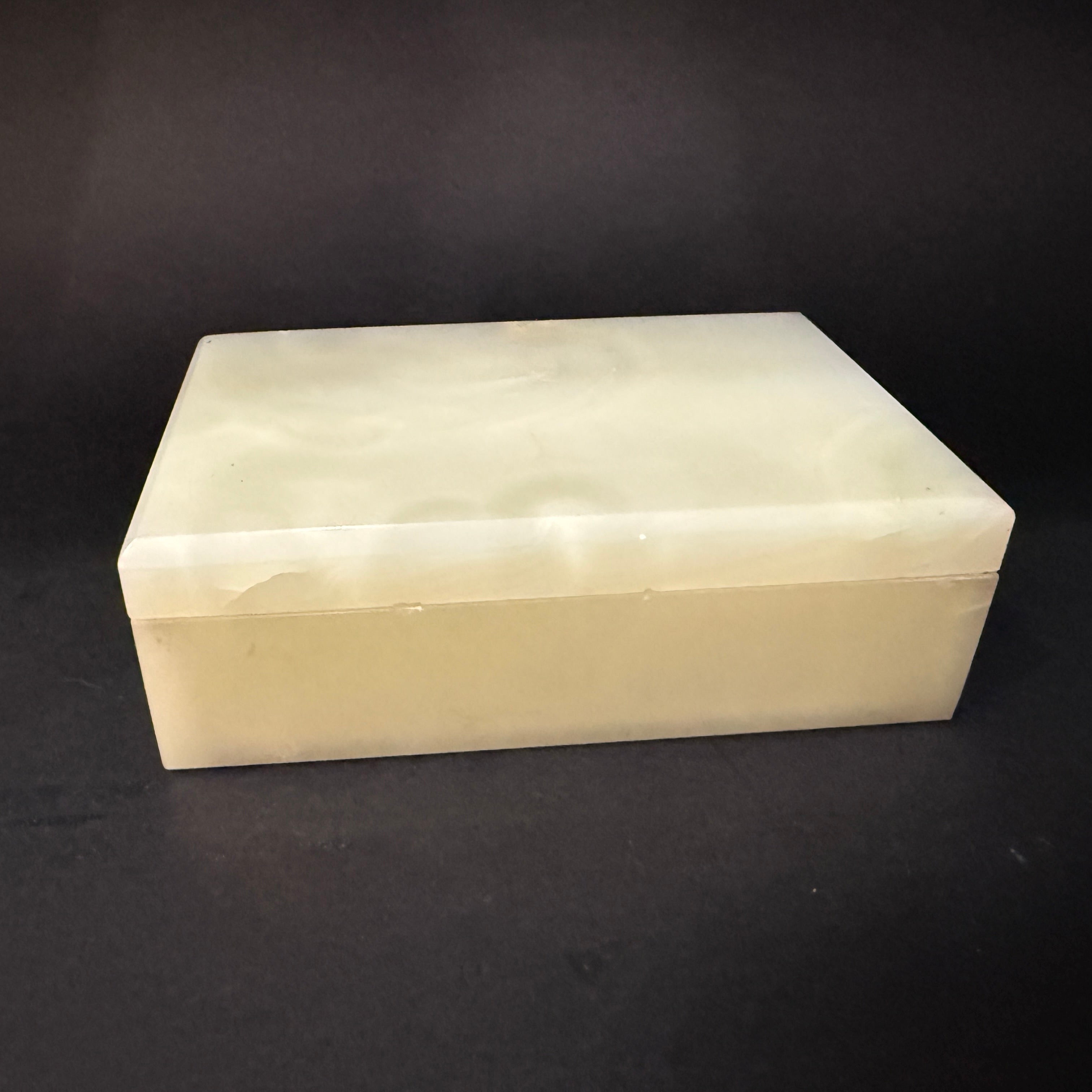 Art Deco onyx box with sterling silver hinge