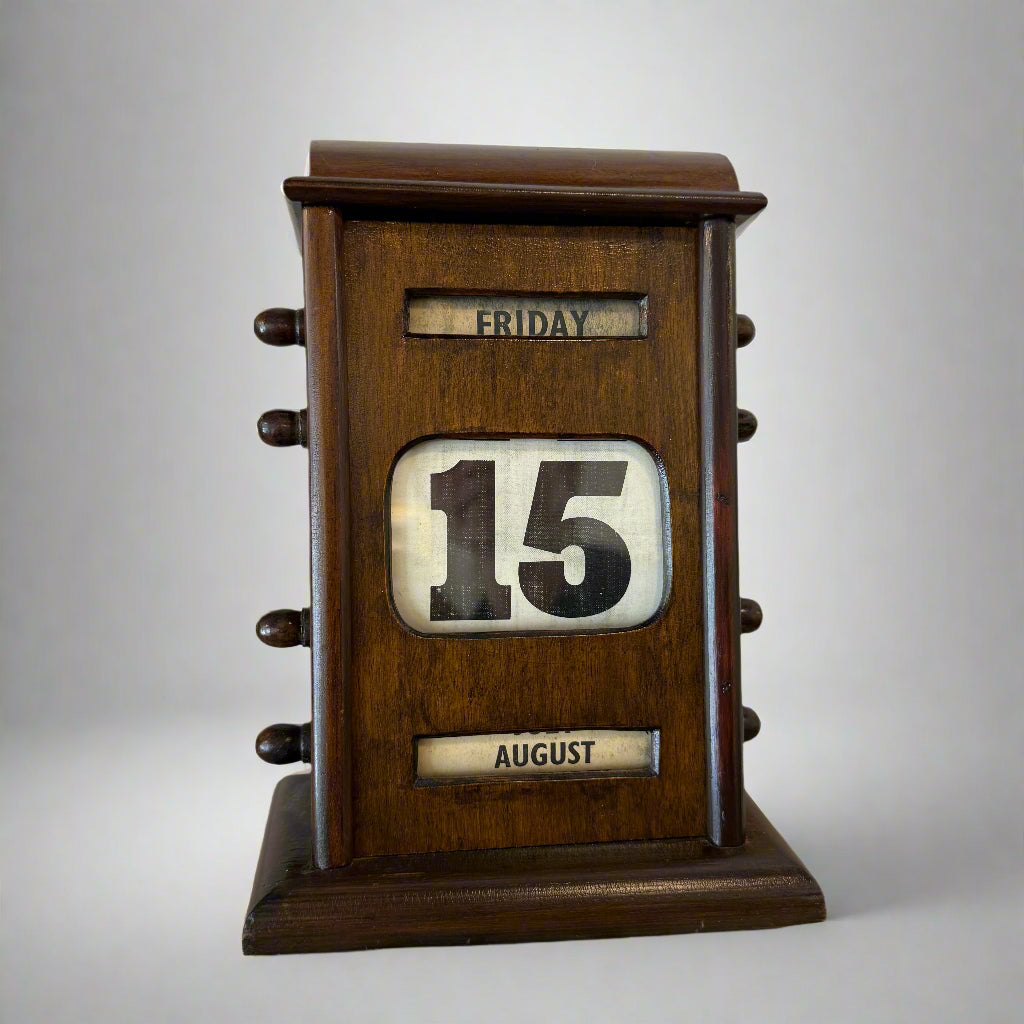 Original oak Edwardian desk calendar
