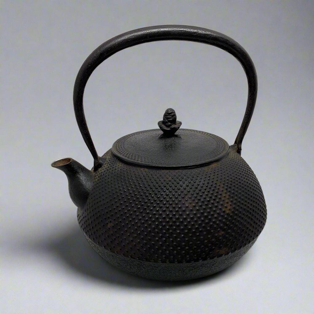 antique japanese teapot tetsubin