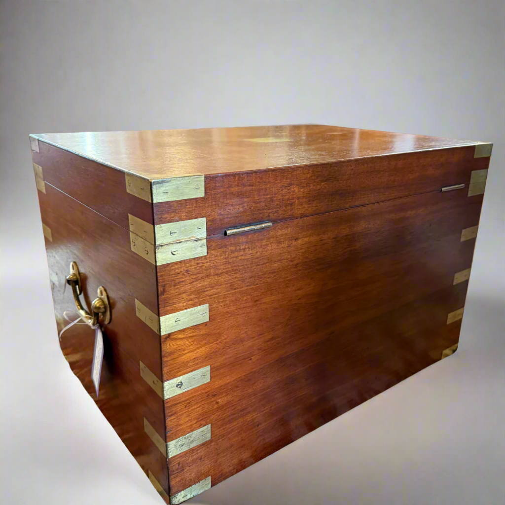 19th century Anglo-Indian campaign officer's traveling box by Miller, 183 Regent Street with a plaque engraved George Donovan with original lock & baize-lined interior 