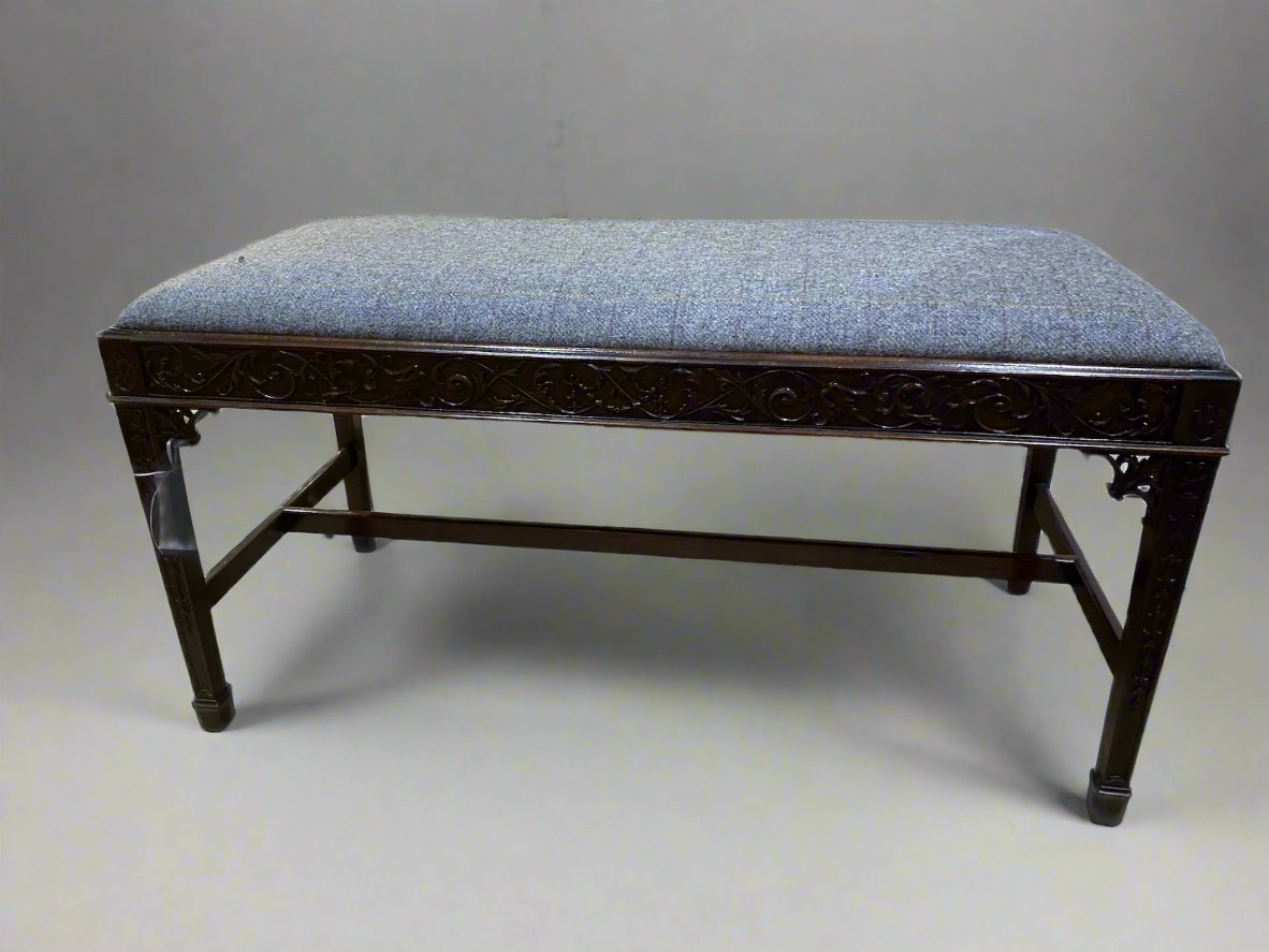 chippendale style bench