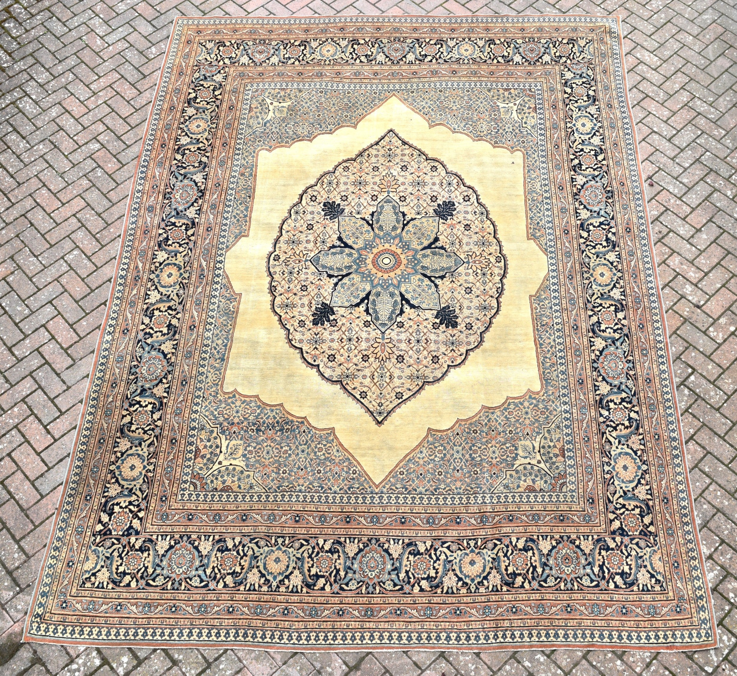 fine tabriz carpet