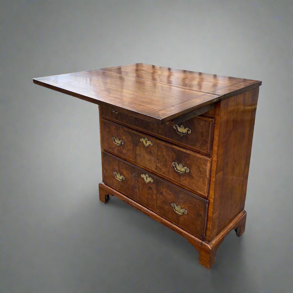 queen anne chest open